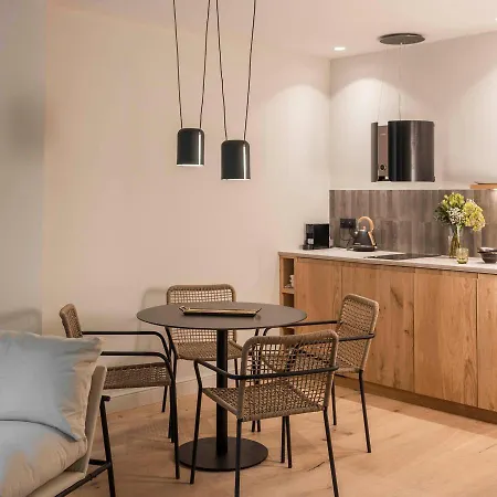 Veri Hotel *